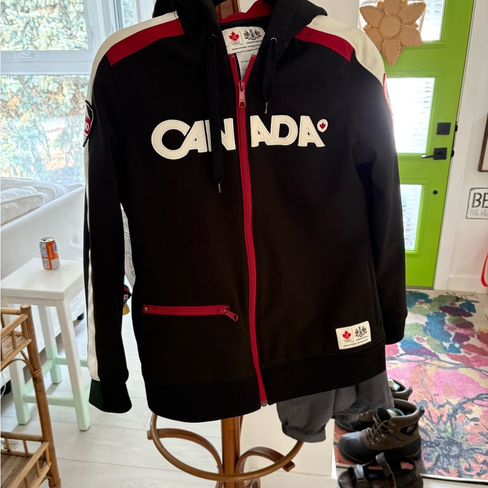 Hudson's Bay Black Women's 2010 Olympic Jacket